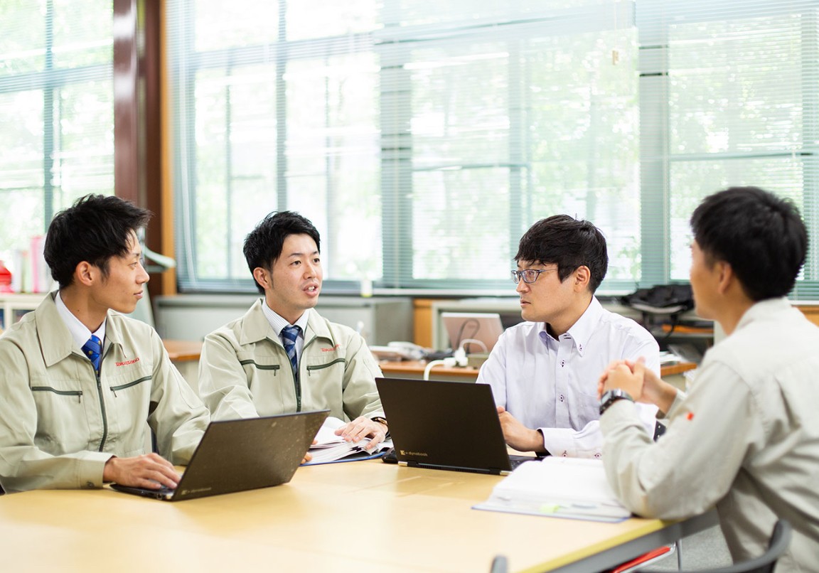 1580444859638806.jpg pic_interview03.jpg